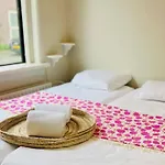 Comfortable Apt With Garden And Washing Machine